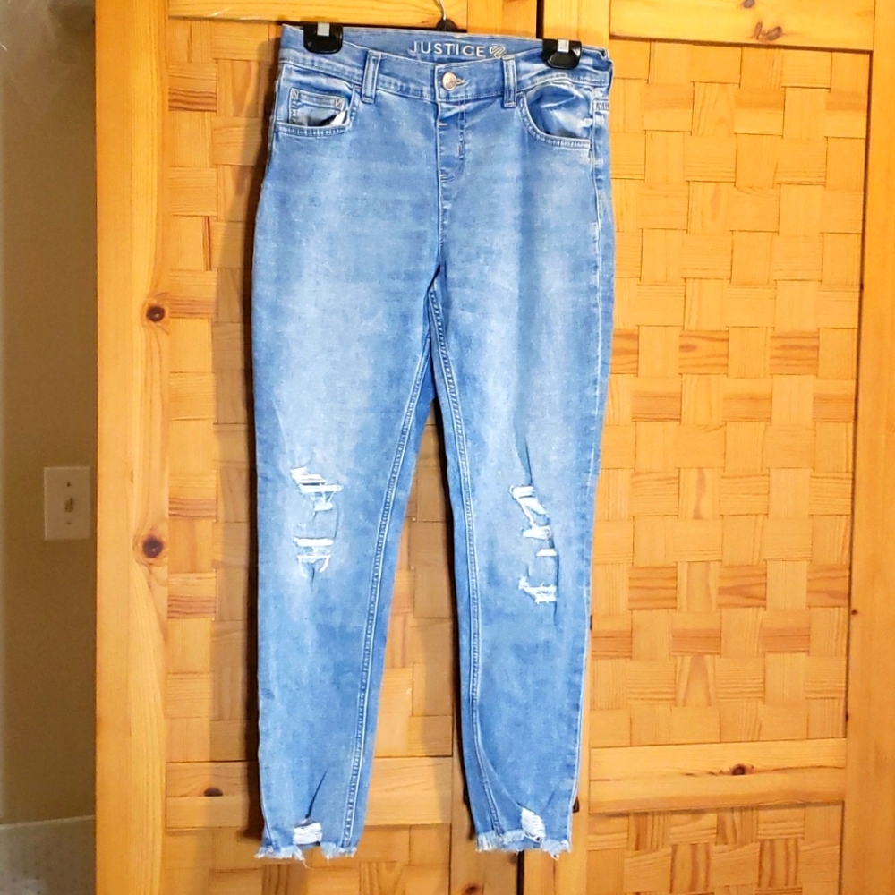 "Justice" Blue high rise jeans 🐦.